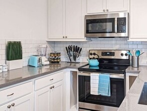 618 Branard St, Unit 1 in Houston, TX - Building Photo - Building Photo