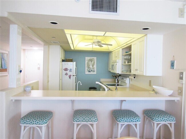 627 Alhambra Rd in Venice, FL - Building Photo - Building Photo