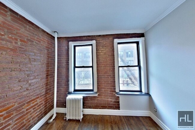 E 13TH ST., Unit 3A in New York, NY - Building Photo - Building Photo