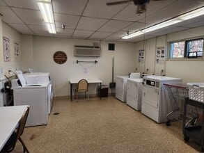 410 Short St in Ellwood City, PA - Building Photo - Building Photo