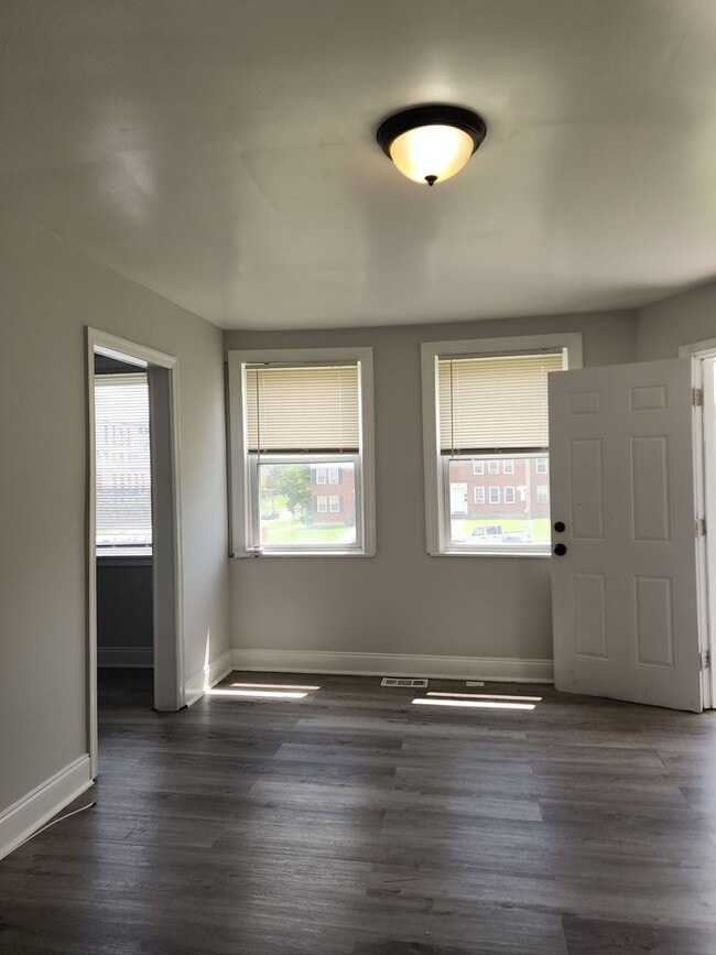 property at 1660 E Cold Spring Ln