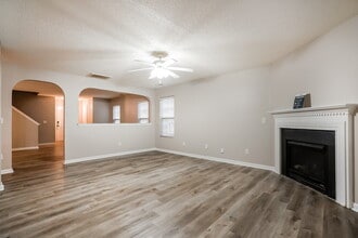 205 Brookhaven Dr in Clayton, NC - Building Photo - Building Photo