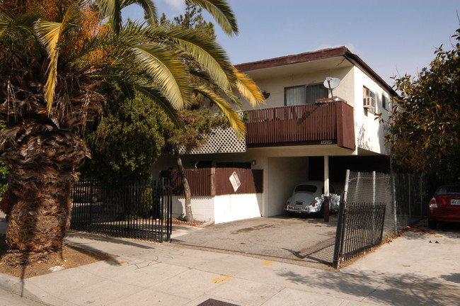 14109 Erwin St in Van Nuys, CA - Building Photo - Building Photo