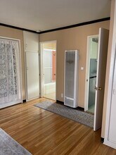 1431 1/2 N Allen Ave, Unit Studio with full kitchen in Pasadena, CA - Foto de edificio - Building Photo