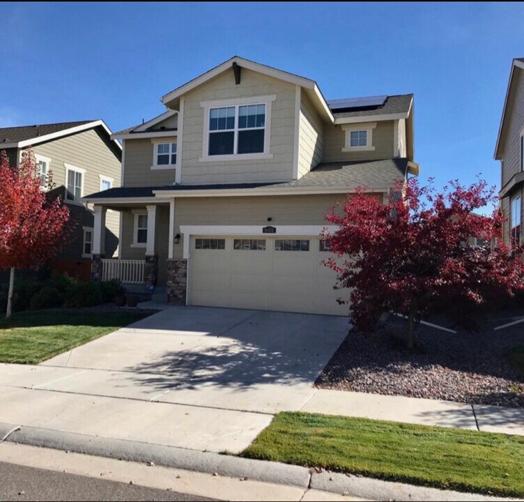 10474 Evansville St in Parker, CO - Foto de edificio