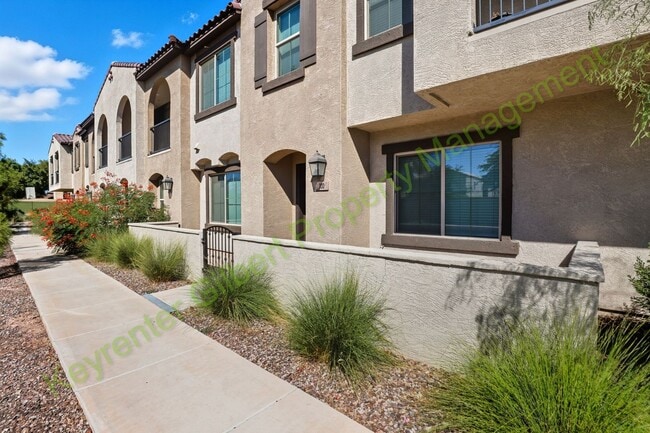 155 N Lakeview Blvd in Chandler, AZ - Building Photo - Building Photo