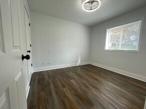 37125 N Summerfield Dr in Lake Villa, IL - Building Photo - Building Photo