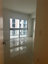 1010 SW 2nd Ave, Unit 1906 in Miami, FL - Building Photo - Building Photo