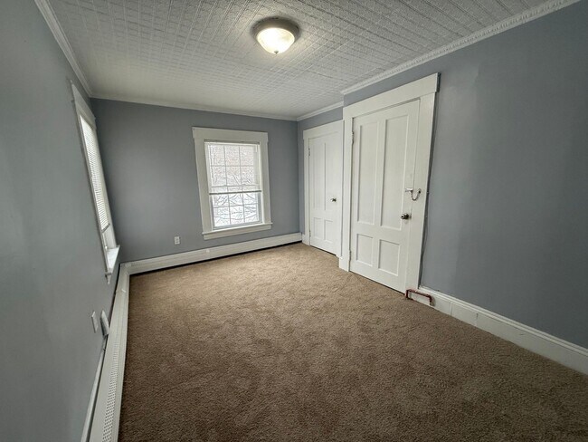 1006 Union St in Manchester, NH - Building Photo - Building Photo