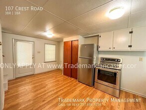 107 Crest Rd in Lititz, PA - Building Photo - Building Photo