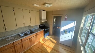 3440 Hollywood St in Baton Rouge, LA - Building Photo - Building Photo