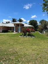 1119 SE 34th St in Cape Coral, FL - Building Photo - Building Photo