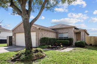 15323 Western Skies Dr in Houston, TX - Building Photo - Building Photo