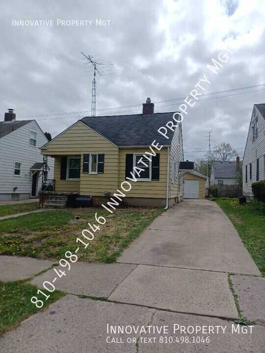 2610 Mountain Ave in Flint, MI - Building Photo