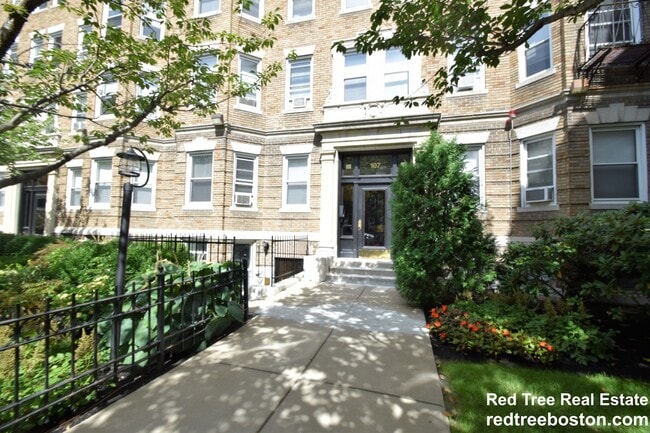 property at 107 Queensberry St