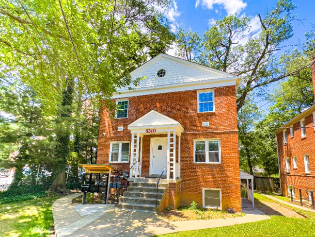 8310 Flower Ave in Takoma Park, MD - Building Photo - Building Photo