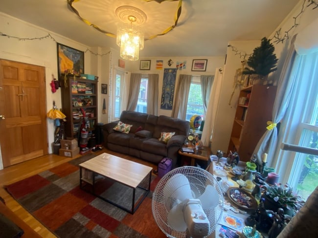23 Harrison St, Unit 1