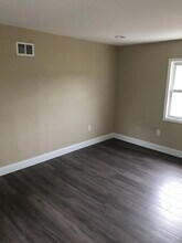 488 Mineral St in North Huntingdon, PA - Building Photo - Building Photo