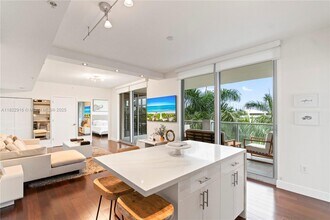 3451 NE 1st Ave in Miami, FL - Building Photo - Building Photo
