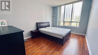 28-528 Byng Ave in Toronto, ON - Building Photo - Building Photo