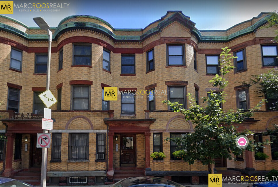 16 Edgerly Pl in Boston, MA - Foto de edificio