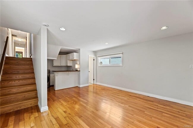 2616 N Poinsettia Ave in Manhattan Beach, CA - Building Photo - Building Photo
