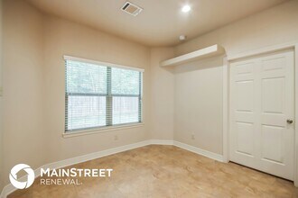 2038 Lost Pine Ct in Conroe, TX - Building Photo - Building Photo