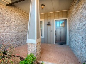 2341 Los Angeles Ave in Edmond, OK - Building Photo - Building Photo