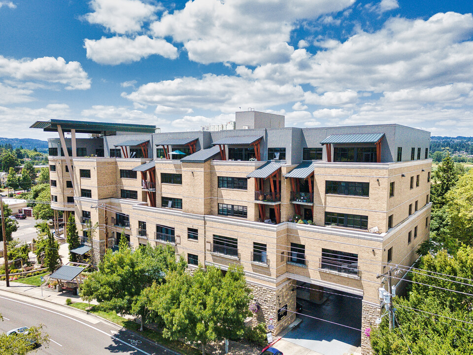 The Meridian Apartments in Salem, OR - Building Photo