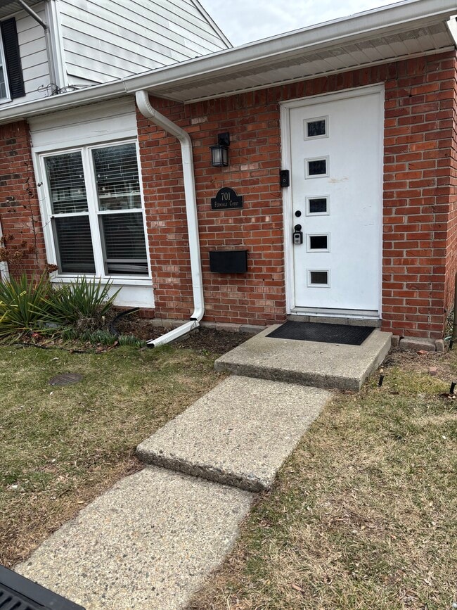 property at 701 Ferndale Ct