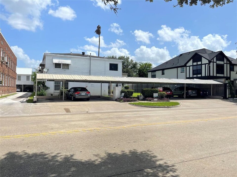 1905 Binz St in Houston, TX - Building Photo