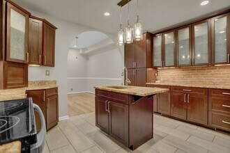 2308 E Fairmount Ave in Baltimore, MD - Building Photo - Building Photo