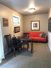 1709 Villa Pl, Unit 2 in Nashville, TN - Foto de edificio - Building Photo