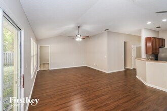 1088 Beckingham Dr in St. Augustine, FL - Foto de edificio - Building Photo