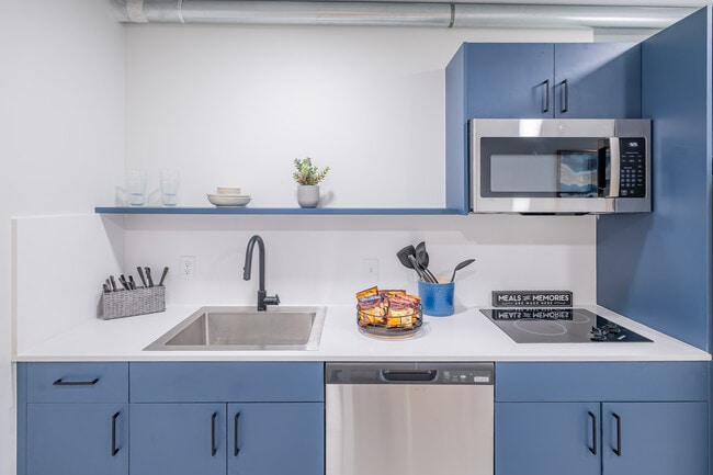 The Pulse in Oklahoma City, OK - Building Photo - Interior Photo