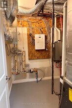 291 Olive Ave in Oshawa, ON - Building Photo - Building Photo