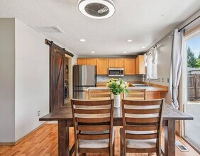 15714 NE 93rd St in Vancouver, WA - Building Photo - Building Photo