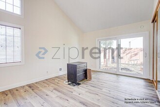770 Silver Cloud St in Thousand Oaks, CA - Building Photo - Building Photo