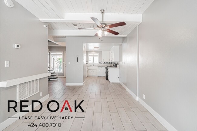 property at 915 Paseo Grande