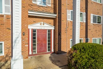 Midway Park Apartments in Wilmington, DE - Building Photo - Building Photo