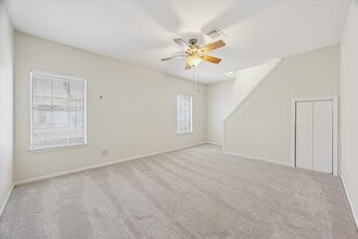 2968 Holly Hall St in Houston, TX - Building Photo - Building Photo