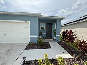 1456 Cumberland Ave in Davenport, FL - Building Photo - Building Photo