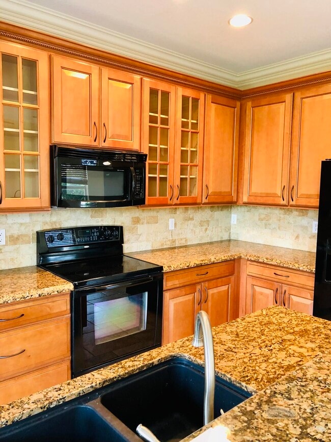 1153 Normandie Way in Vero Beach, FL - Building Photo - Building Photo