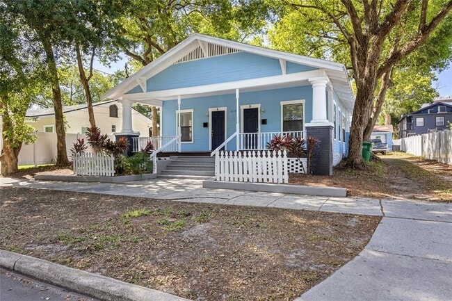 210 W Warren Ave in Tampa, FL - Building Photo - Building Photo
