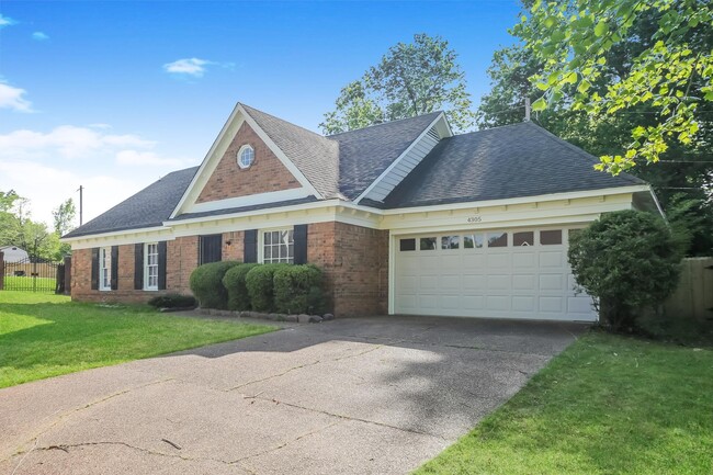 property at 4305 Satin Oak Cove