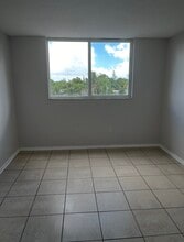 1251 NE 108th St, Unit 408 in Miami, FL - Building Photo - Building Photo