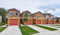 6885 Lake Mist Ln