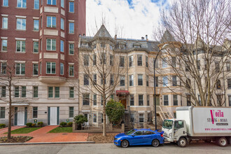 1112 25th St NW in Washington, DC - Foto de edificio - Building Photo