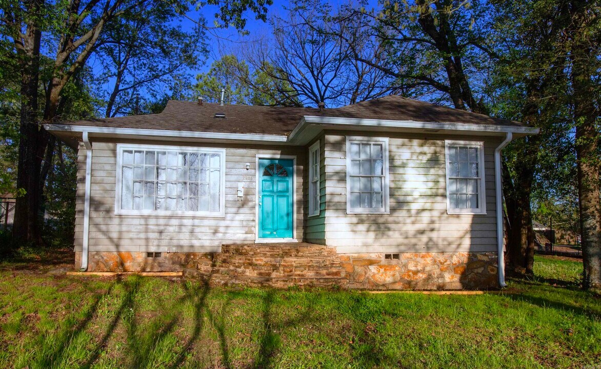 2905 Fair Park Blvd in Little Rock, AR - Building Photo