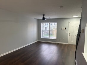 6296 Hares Ear Dr in Columbus, OH - Building Photo - Building Photo